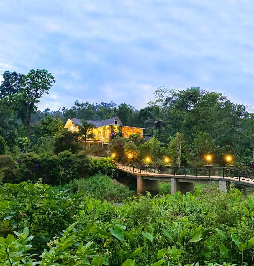 Flower Valley Plantation Homestay Munnar Buitenkant foto