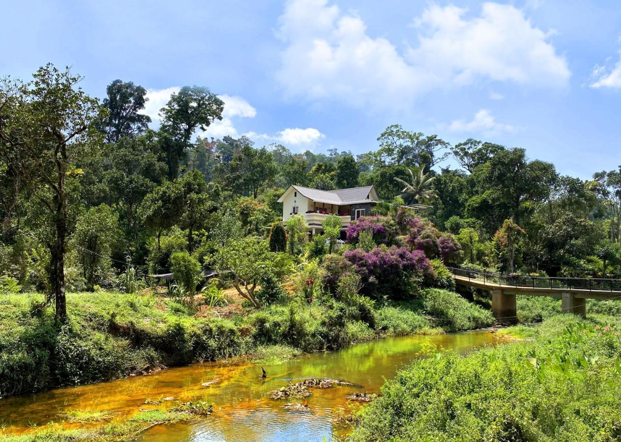 Flower Valley Plantation Homestay Munnar Buitenkant foto