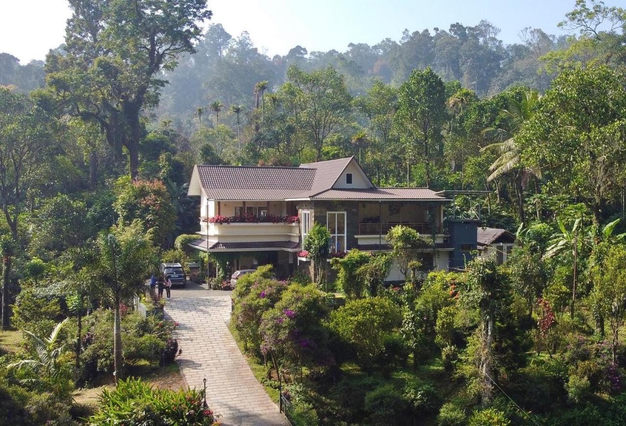 Flower Valley Plantation Homestay Munnar Buitenkant foto